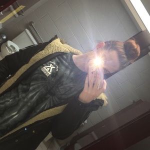 Meet your Posher, Noelle